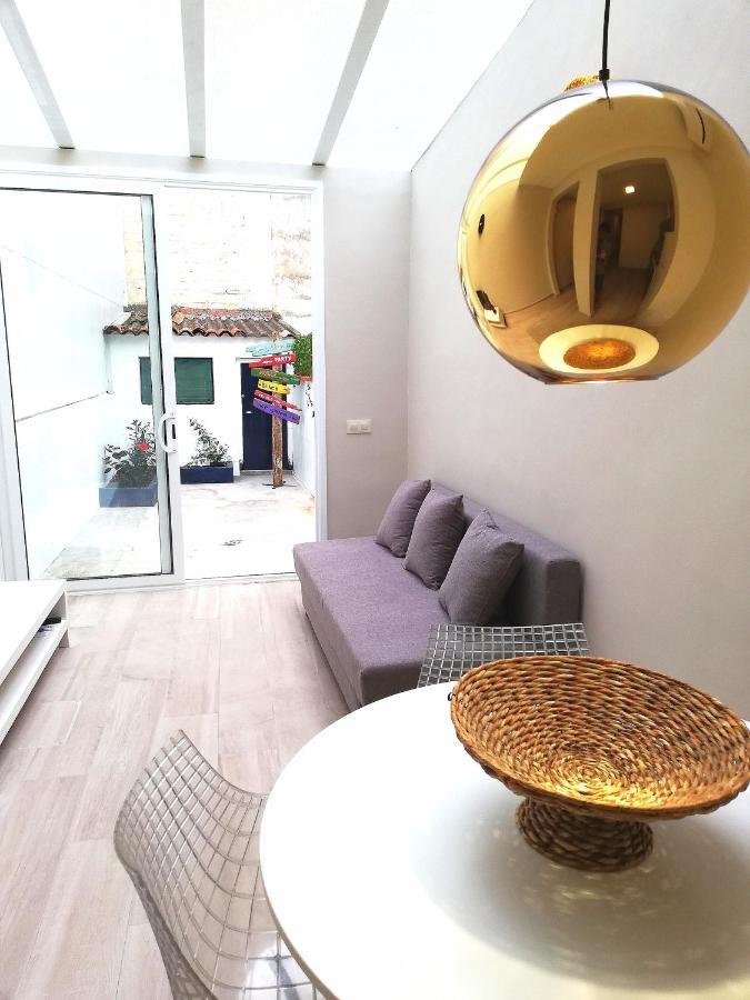 Mazi Apartments Chic Badalona Esterno foto